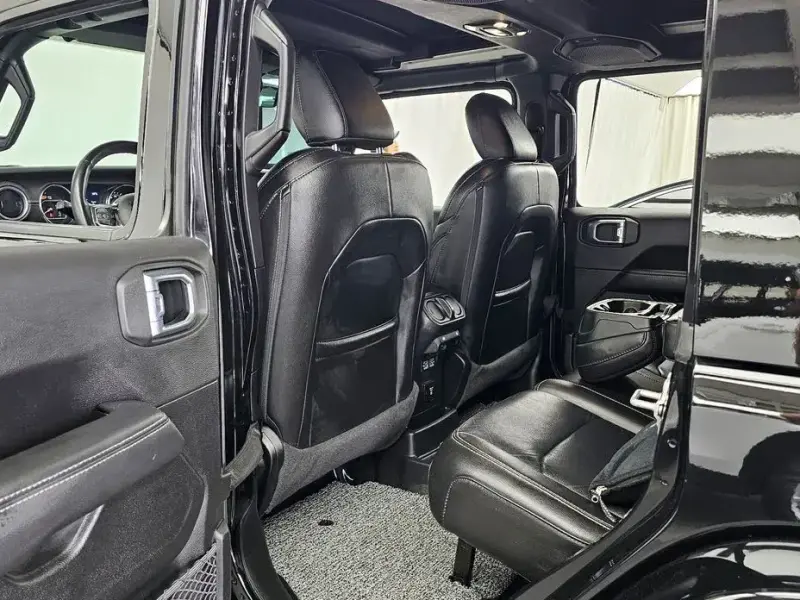 2023 Jeep Wrangler с пробегом 47 832 км