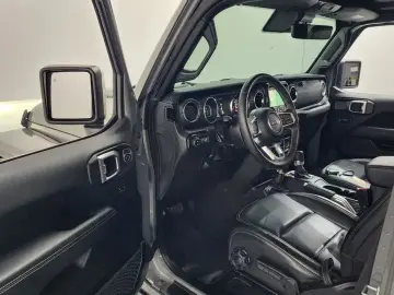 2022 Jeep Wrangler с пробегом 19 655 км