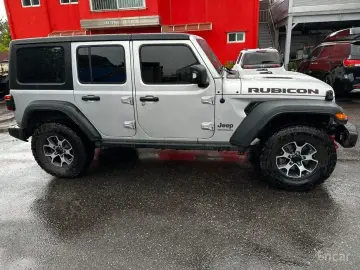 2023 Jeep Wrangler с пробегом 40 000 км