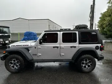 2023 Jeep Wrangler с пробегом 40 000 км