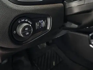 2020 Jeep Renegade с пробегом 68 032 км