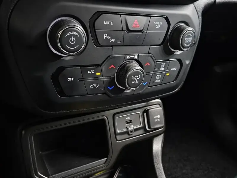 2020 Jeep Renegade с пробегом 68 032 км