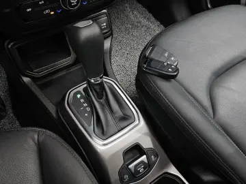 2022 Jeep Renegade с пробегом 14 896 км