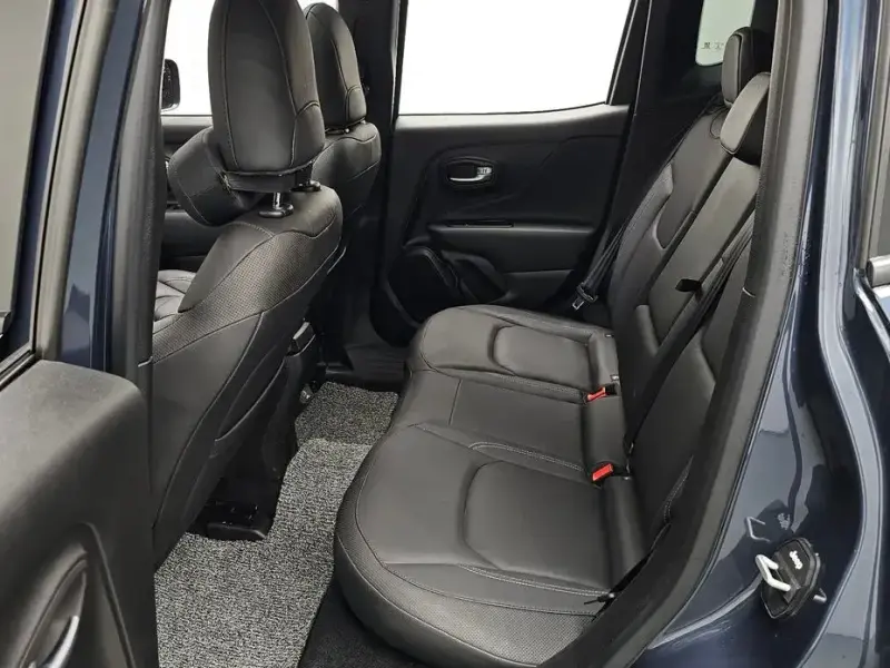 2022 Jeep Renegade с пробегом 14 896 км