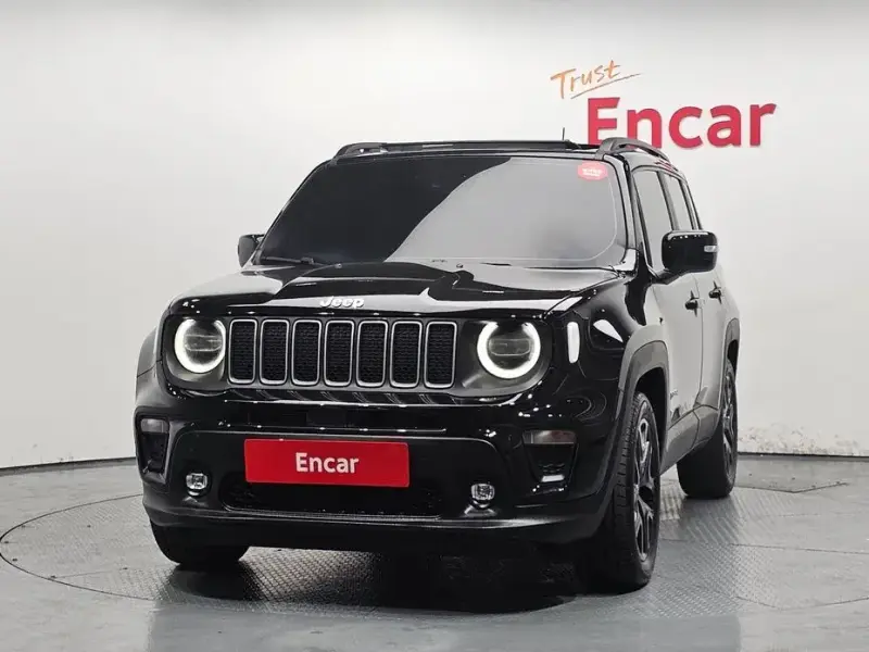 2023 Jeep Renegade с пробегом 25 247 км