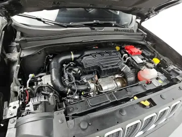 2023 Jeep Renegade с пробегом 25 247 км