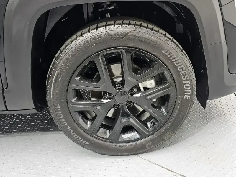 2023 Jeep Renegade с пробегом 25 247 км