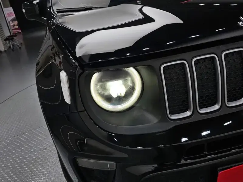 2023 Jeep Renegade с пробегом 25 247 км