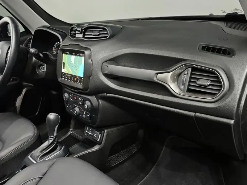 2023 Jeep Renegade с пробегом 25 247 км