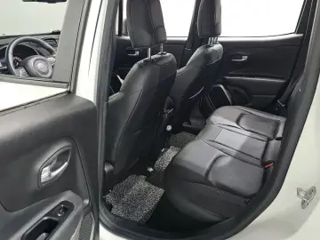 2019 Jeep Renegade с пробегом 50 974 км