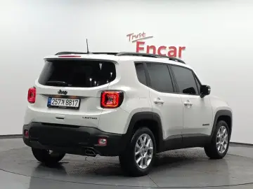 2021 Jeep Renegade с пробегом 22 619 км