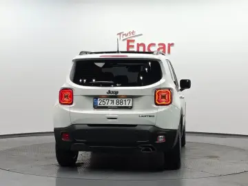 2021 Jeep Renegade с пробегом 22 619 км
