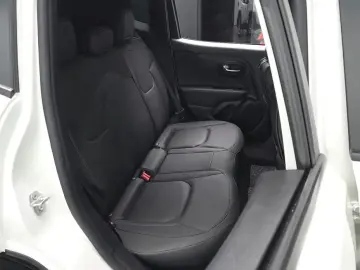 2021 Jeep Renegade с пробегом 22 619 км