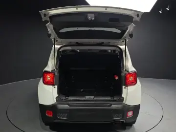 2021 Jeep Renegade с пробегом 100 252 км