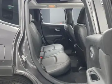 2021 Jeep Renegade с пробегом 42 069 км