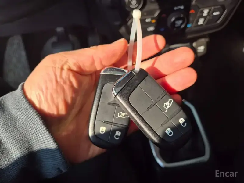 2023 Jeep Renegade с пробегом 19 340 км