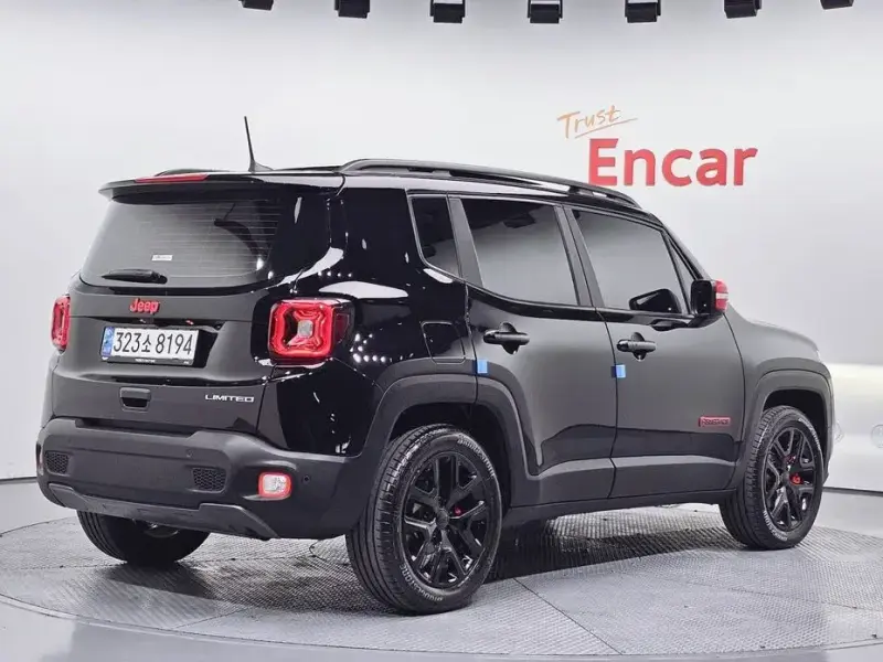 2023 Jeep Renegade с пробегом 19 485 км