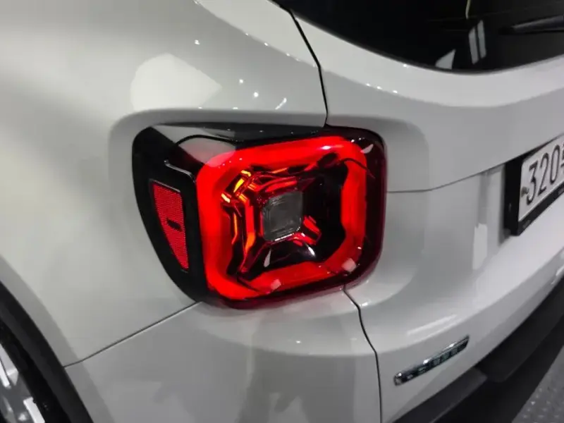 2020 Jeep Renegade с пробегом 59 402 км