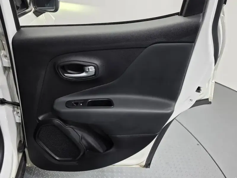 2020 Jeep Renegade с пробегом 59 402 км