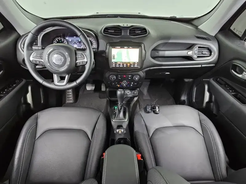 2023 Jeep Renegade с пробегом 19 485 км