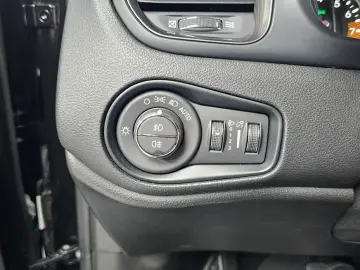 2023 Jeep Renegade с пробегом 19 485 км