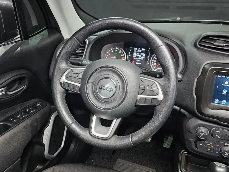 2021 Jeep Renegade с пробегом 25 980 км