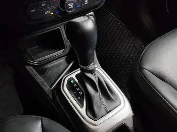2019 Jeep Renegade с пробегом 97 264 км