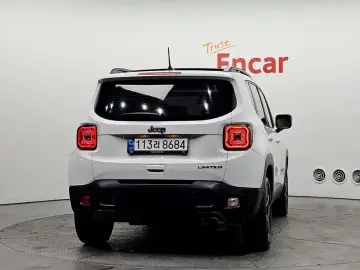 2021 Jeep Renegade с пробегом 45 614 км