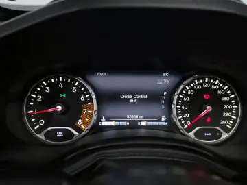 2019 Jeep Renegade с пробегом 92 866 км