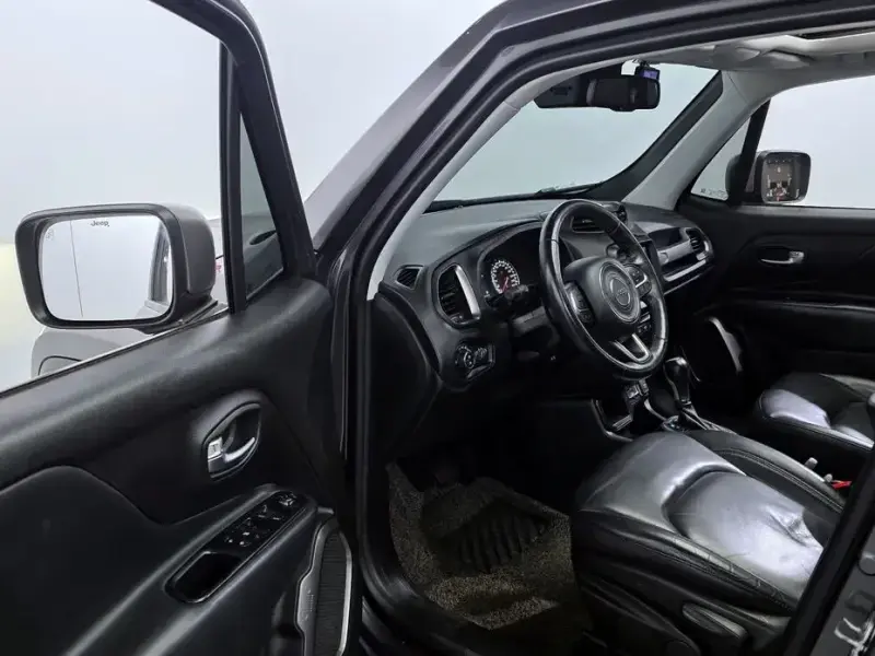 2019 Jeep Renegade с пробегом 92 866 км