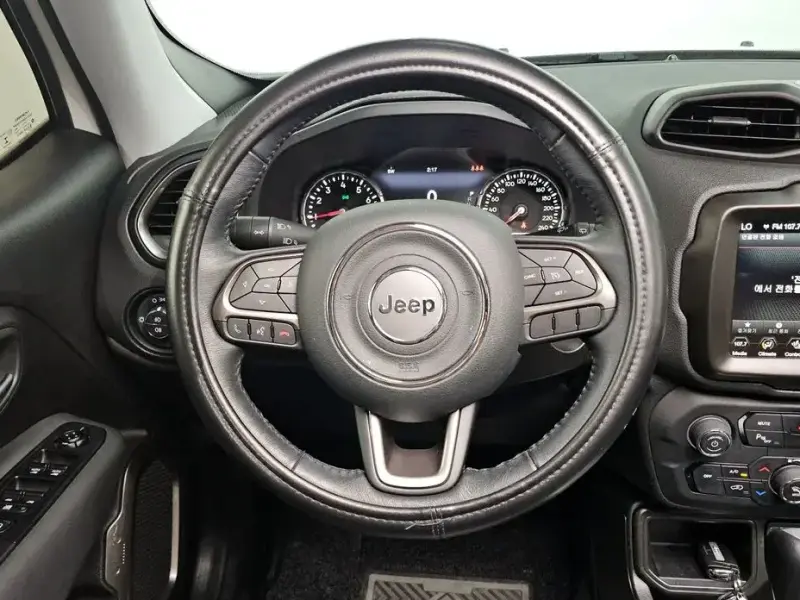 2021 Jeep Renegade с пробегом 45 614 км