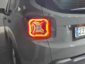 2021 Jeep Renegade с пробегом 89 438 км