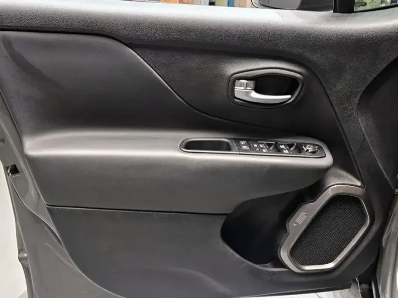 2021 Jeep Renegade с пробегом 89 438 км