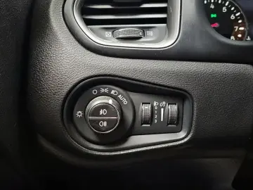 2021 Jeep Renegade с пробегом 89 438 км