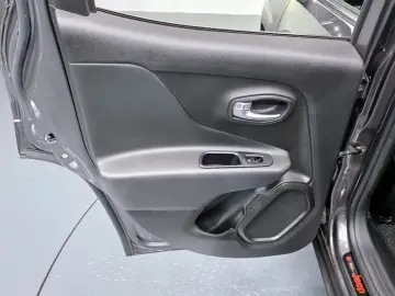 2020 Jeep Renegade с пробегом 70 230 км