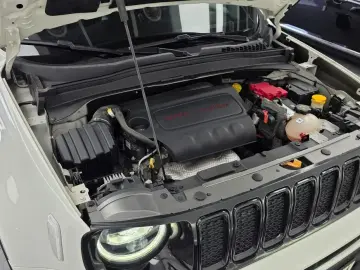 2021 Jeep Renegade с пробегом 67 369 км