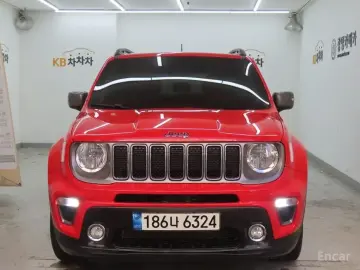 2021 Jeep Renegade с пробегом 15 000 км