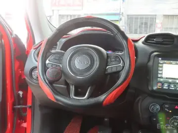 2021 Jeep Renegade с пробегом 15 000 км