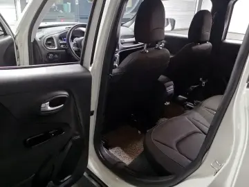 2021 Jeep Renegade с пробегом 63 607 км