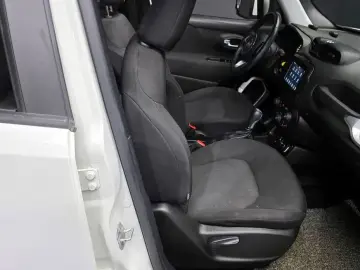 2021 Jeep Renegade с пробегом 63 607 км