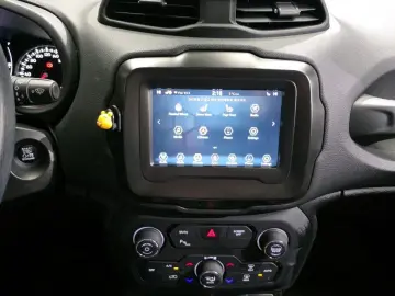 2021 Jeep Renegade с пробегом 63 607 км