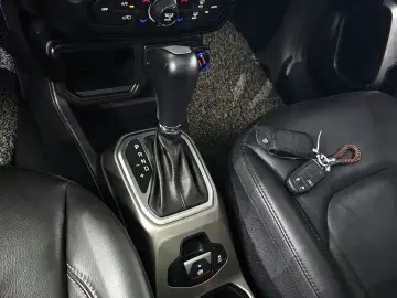 2021 Jeep Renegade с пробегом 59 904 км