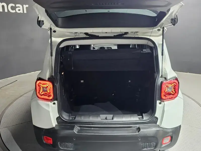 2021 Jeep Renegade с пробегом 34 605 км