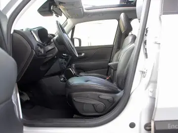 2020 Jeep Renegade с пробегом 22 350 км