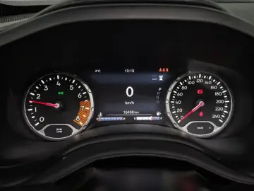 2021 Jeep Renegade с пробегом 16 498 км