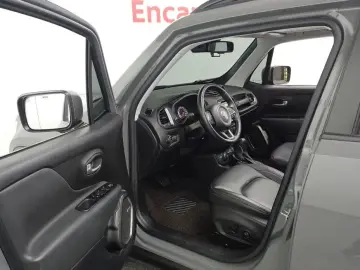 2021 Jeep Renegade с пробегом 16 498 км