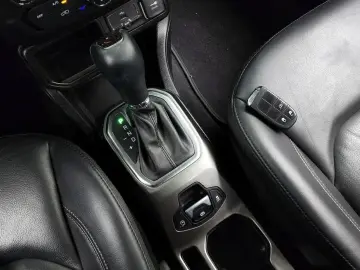 2020 Jeep Renegade с пробегом 72 341 км