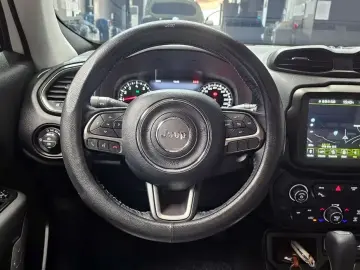 2021 Jeep Renegade с пробегом 47 720 км