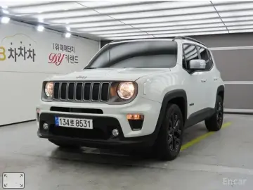 2022 Jeep Renegade с пробегом 13 058 км