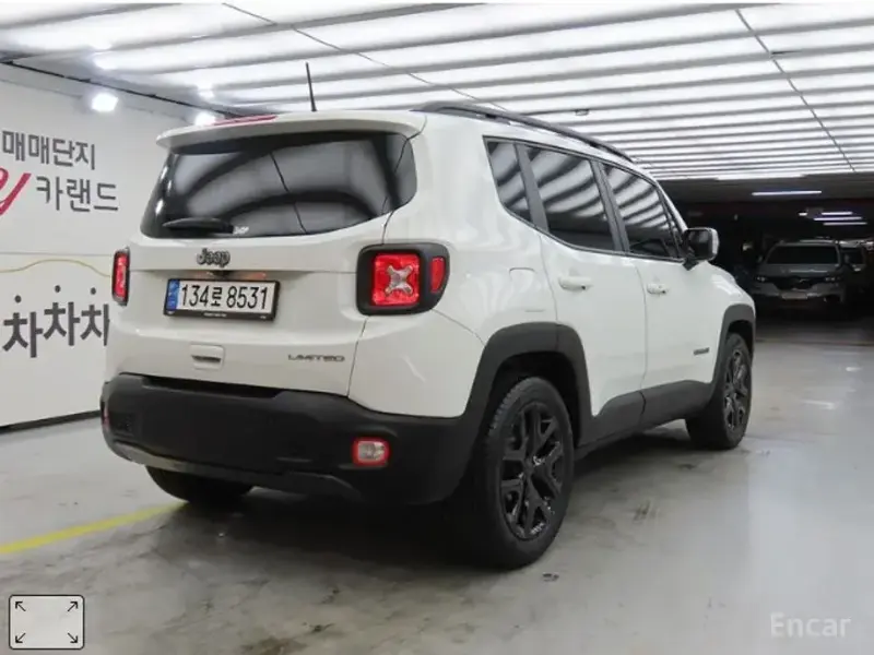 2022 Jeep Renegade с пробегом 13 058 км